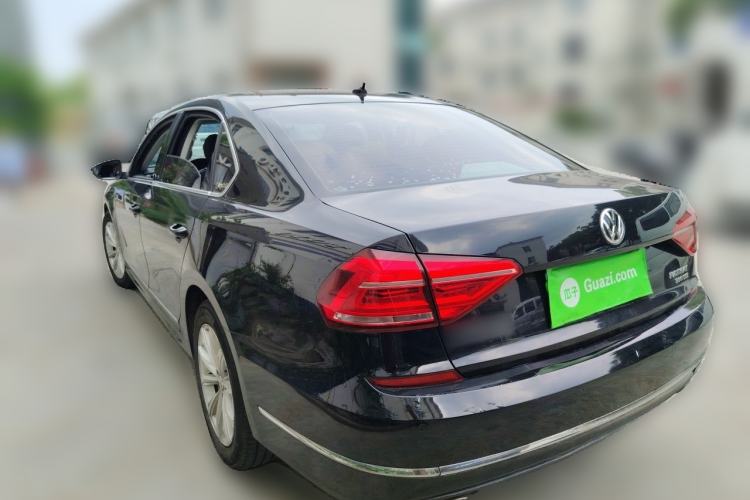 Used Volkswagen Passat 2017 330TSI DSG Luxury Edition Rear Left 45 Deg