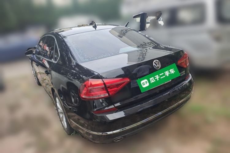 Used Volkswagen Passat 2017 330TSI DSG Luxury Edition Rear Left 45 Deg