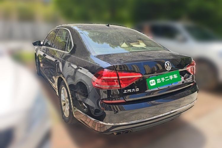 Used Volkswagen Passat 2017 330TSI DSG Luxury Edition Rear Left 45 Deg