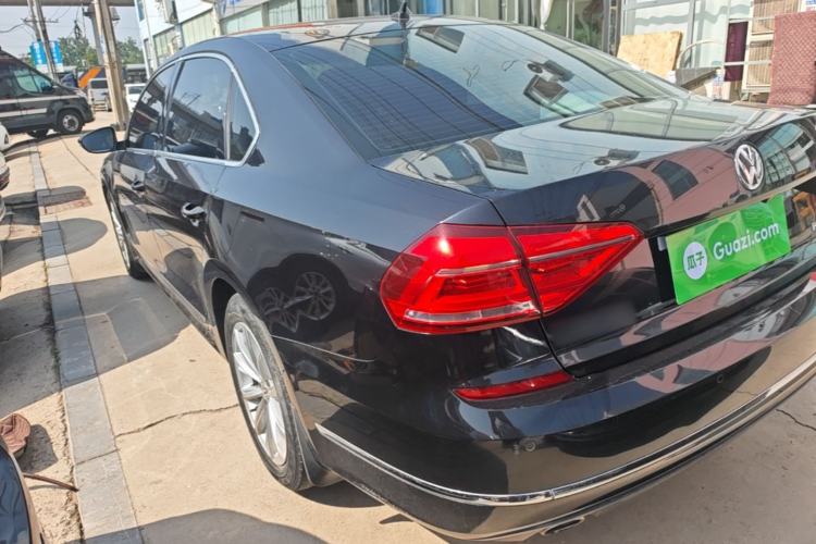 Used Volkswagen Passat 2017 330TSI DSG Luxury Edition Rear Left 45 Deg