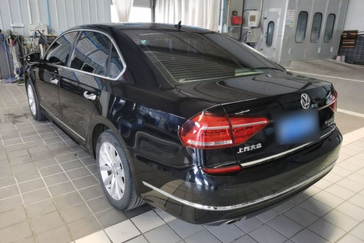 Used Volkswagen Passat 2017 330TSI DSG Luxury Edition Rear Left 45 Deg
