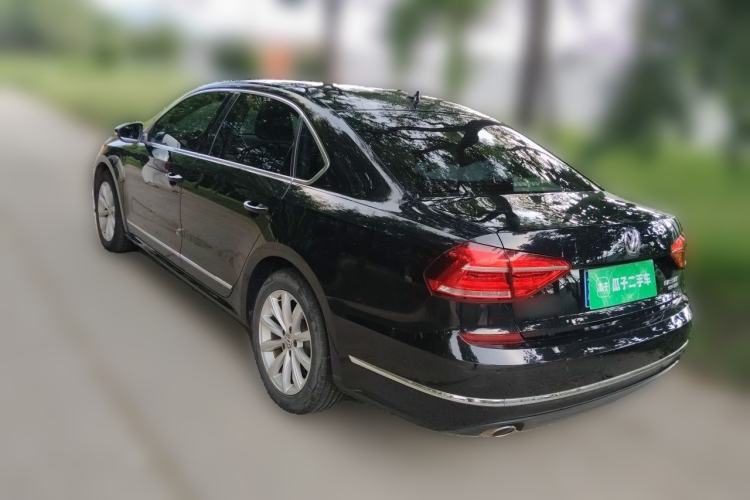 Used Volkswagen Passat 2017 330TSI DSG Luxury Edition Rear Left 45 Deg