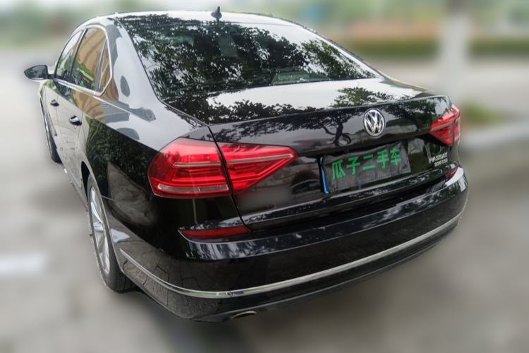 Used Volkswagen Passat 2017 330TSI DSG Luxury Edition Rear Left 45 Deg