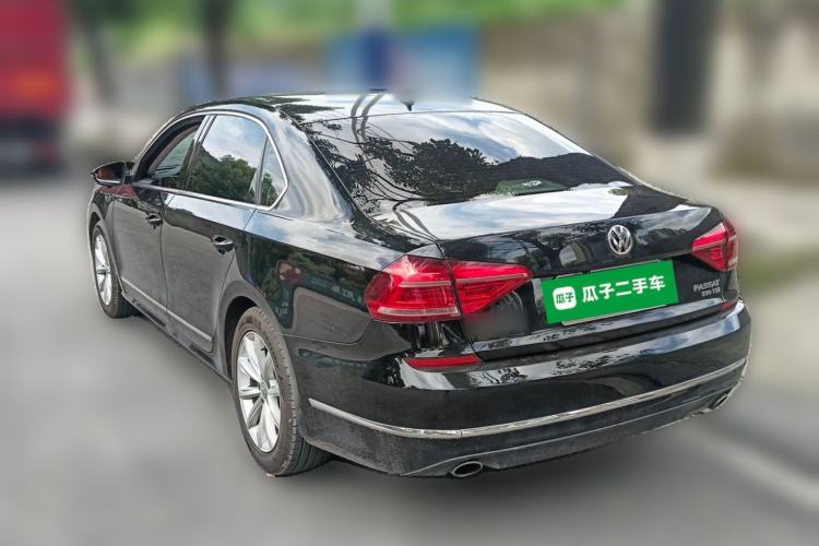 Used Volkswagen Passat 2017 330TSI DSG Luxury Edition Rear Left 45 Deg