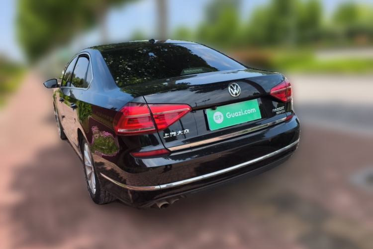 Used Volkswagen Passat 2017 280TSI DSG Luxury Edition Rear Left 45 Deg