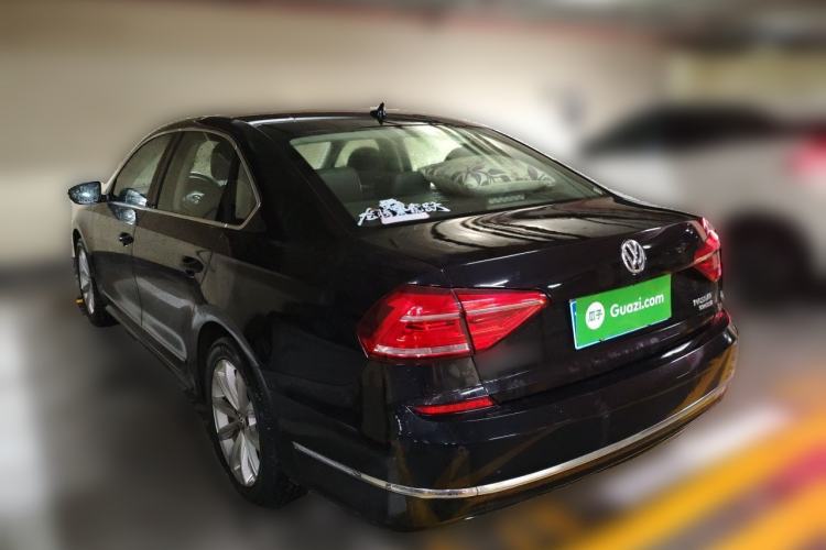 Used Volkswagen Passat 2017 330TSI DSG Luxury Edition Rear Left 45 Deg