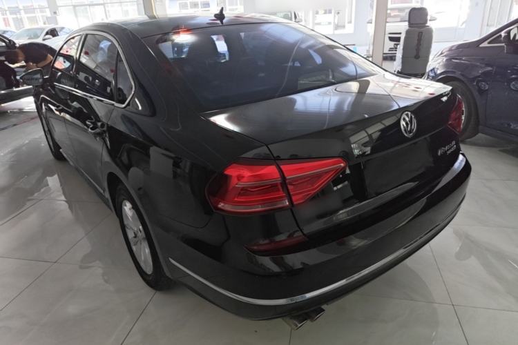 Used Volkswagen Passat 2017 280TSI DSG Luxury Edition Rear Left 45 Deg