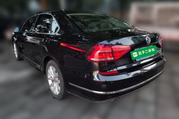 Used Volkswagen Passat 2017 330TSI DSG Luxury Edition Rear Left 45 Deg