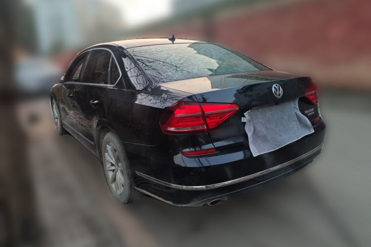 Used Volkswagen Passat 2017 330TSI DSG Luxury Edition Rear Left 45 Deg