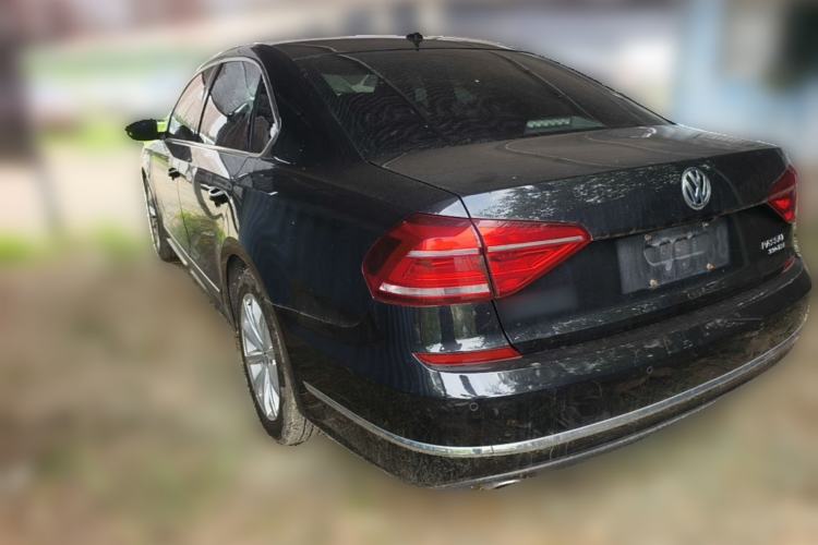 Used Volkswagen Passat 2017 330TSI DSG Luxury Edition Rear Left 45 Deg