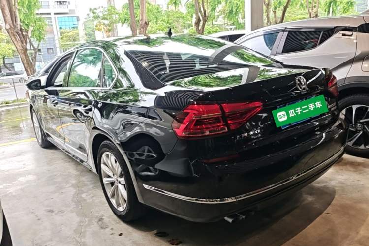 Used Volkswagen Passat 2017 280TSI DSG Luxury Edition Rear Left 45 Deg