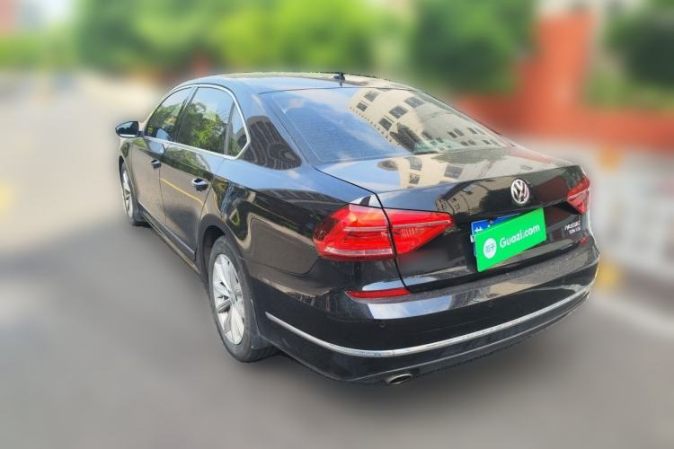Used Volkswagen Passat 2017 330TSI DSG Luxury Edition Rear Left 45 Deg