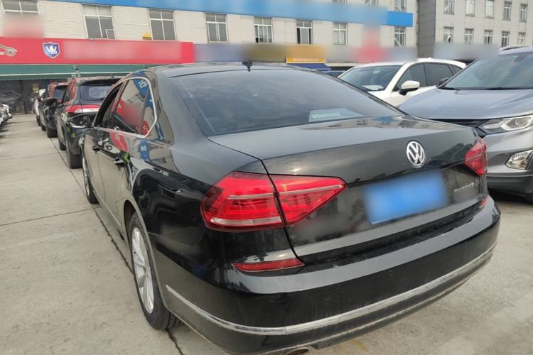 Used Volkswagen Passat 2017 330TSI DSG Luxury Edition Rear Left 45 Deg