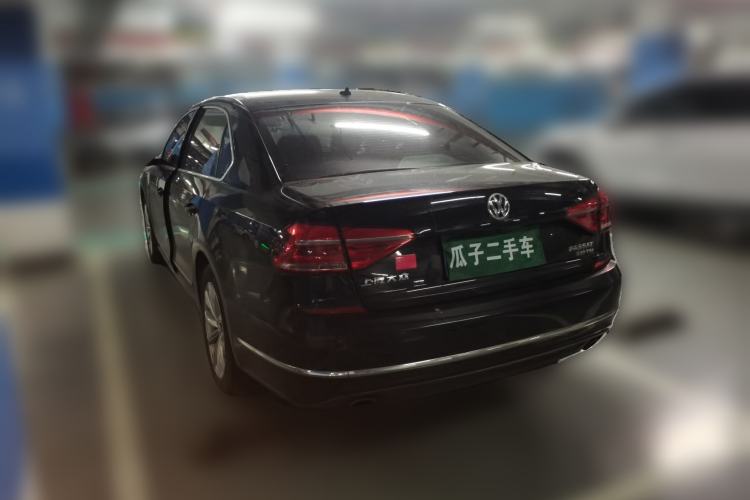 Used Volkswagen Passat 2017 330TSI DSG Luxury Edition Rear Left 45 Deg