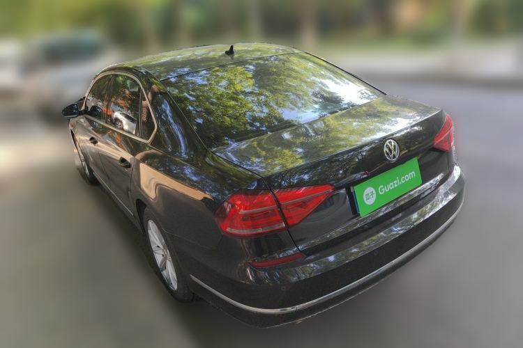 Used Volkswagen Passat 2017 330TSI DSG Luxury Edition Rear Left 45 Deg