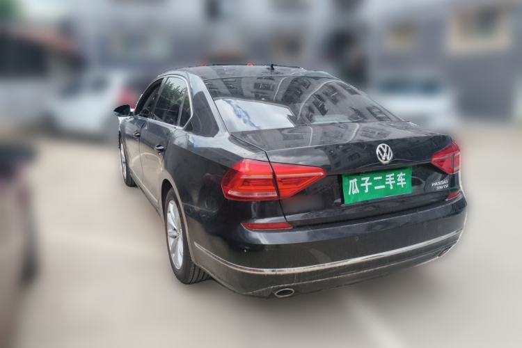 Used Volkswagen Passat 2017 330TSI DSG Luxury Edition Rear Left 45 Deg