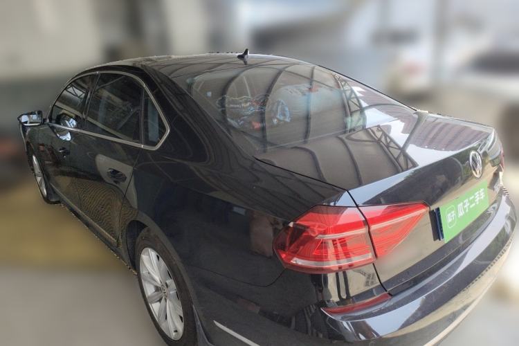Used Volkswagen Passat 2017 330TSI DSG Luxury Edition Rear Left 45 Deg