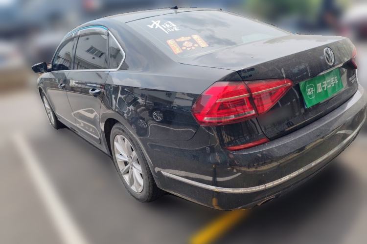 Used Volkswagen Passat 2017 330TSI DSG Luxury Edition Rear Left 45 Deg