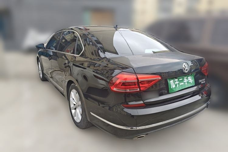 Used Volkswagen Passat 2017 330TSI DSG Luxury Edition Rear Left 45 Deg