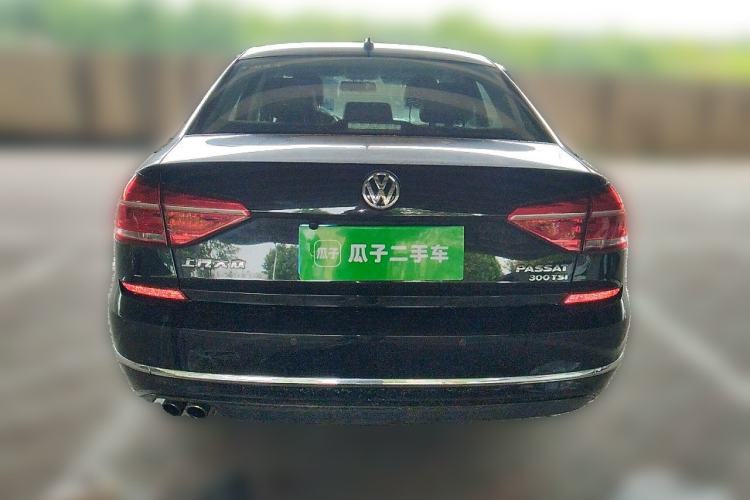 Used Volkswagen Passat  Rear