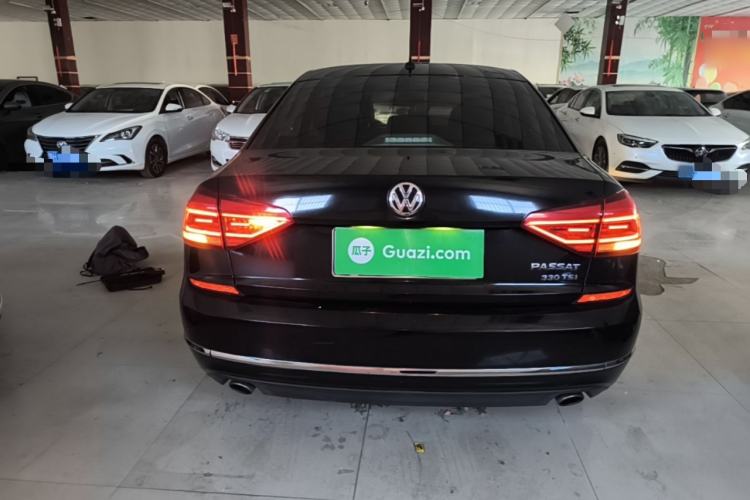 Used Volkswagen Passat 2017 330TSI DSG Luxury Edition Rear