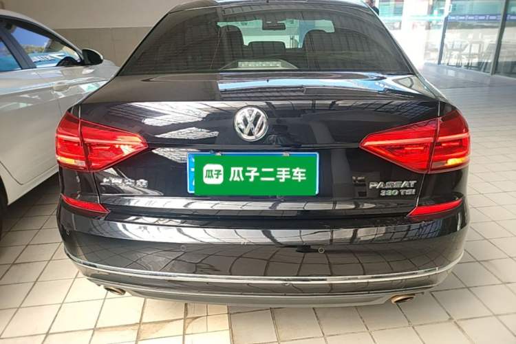Used Volkswagen Passat 2017 330TSI DSG Luxury Edition Rear