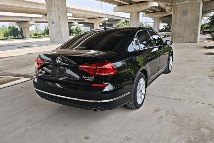 Used Volkswagen Passat 2017 330TSI DSG Luxury Edition Rear Right 45 Deg