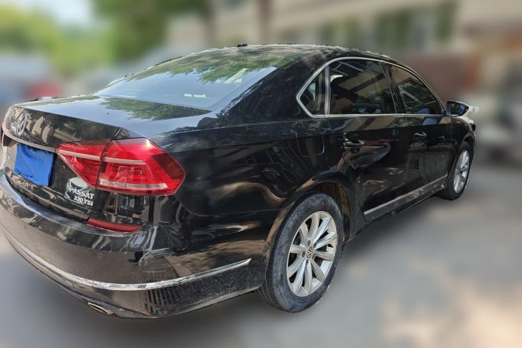 Used Volkswagen Passat 2017 330TSI DSG Luxury Edition Rear Right 45 Deg