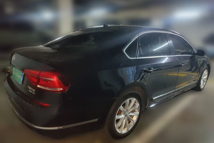 Used Volkswagen Passat 2017 330TSI DSG Prestige Edition Rear Right 45 Deg