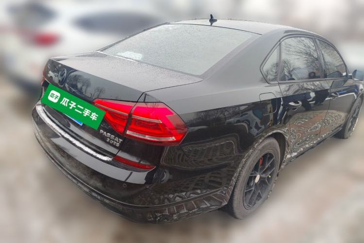 Used Volkswagen Passat 2017 330TSI DSG Luxury Edition Rear Right 45 Deg