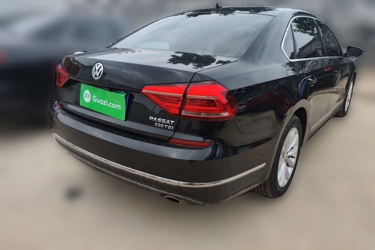 Used Volkswagen Passat 2017 330TSI DSG Luxury Edition Rear Right 45 Deg