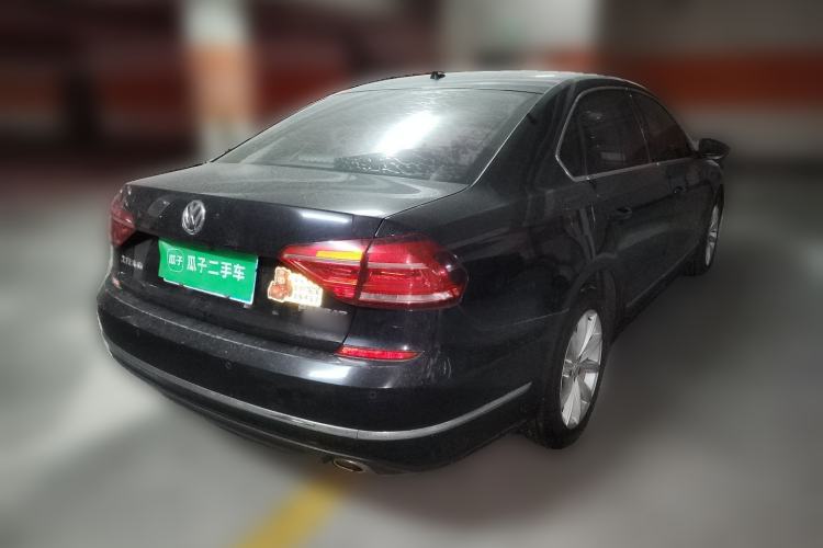Used Volkswagen Passat 2017 330TSI DSG Luxury Edition Rear Right 45 Deg