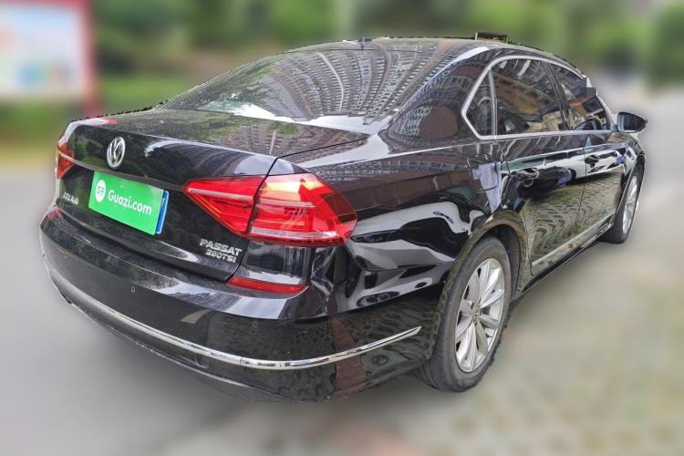 Used Volkswagen Passat 2017 280TSI DSG Luxury Edition Rear Right 45 Deg