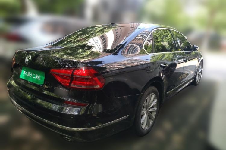 Used Volkswagen Passat 2017 330TSI DSG Luxury Edition Rear Right 45 Deg