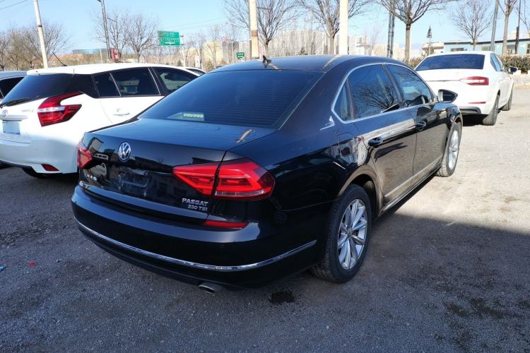 Used Volkswagen Passat 2017 330TSI DSG Luxury Edition Rear Right 45 Deg