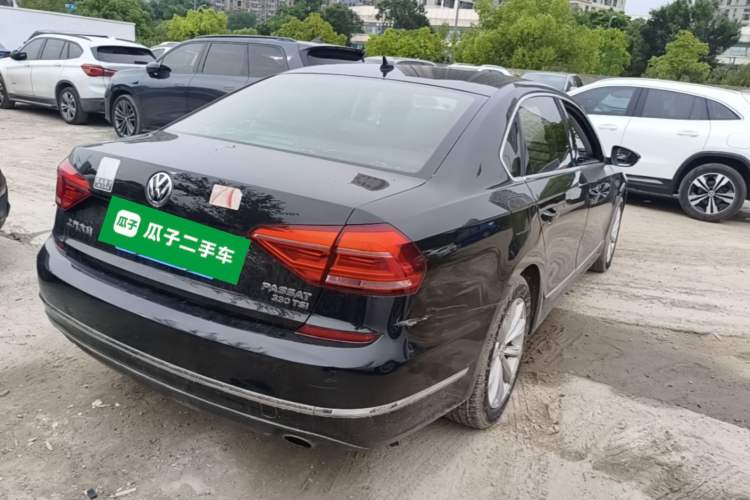 Used Volkswagen Passat 2017 330TSI DSG Luxury Edition Rear Right 45 Deg