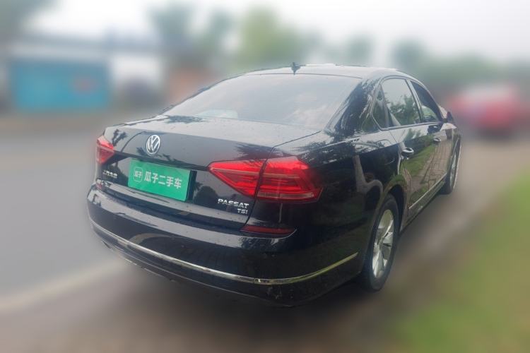 Used Volkswagen Passat 2017 280TSI DSG Luxury Edition Rear Right 45 Deg