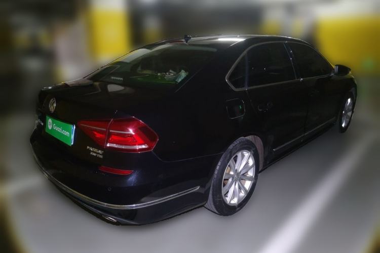 Used Volkswagen Passat 2017 330TSI DSG Luxury Edition Rear Right 45 Deg
