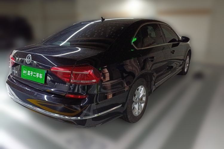 Used Volkswagen Passat 2017 280TSI DSG Luxury Edition Rear Right 45 Deg