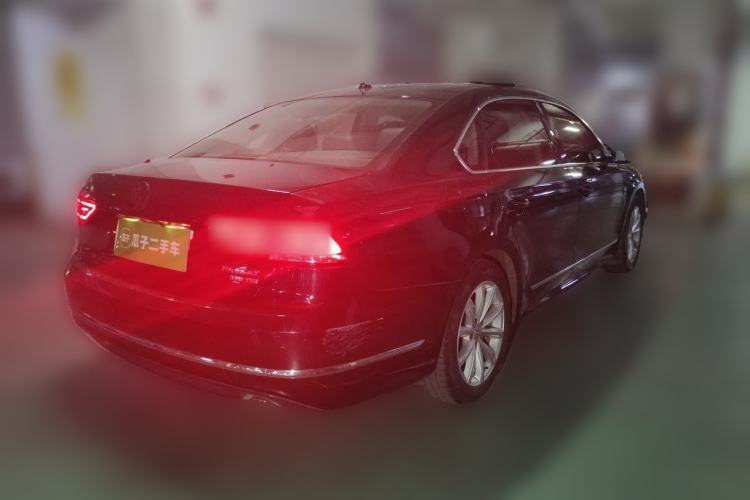 Used Volkswagen Passat 2017 330TSI DSG Luxury Edition Rear Right 45 Deg