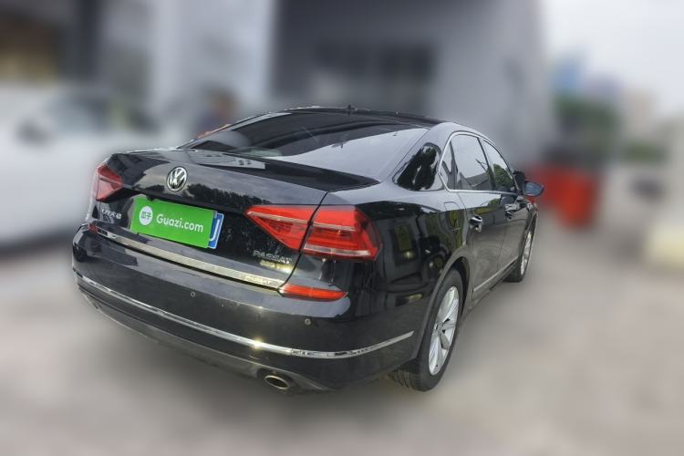 Used Volkswagen Passat 2017 330TSI DSG Luxury Edition Rear Right 45 Deg