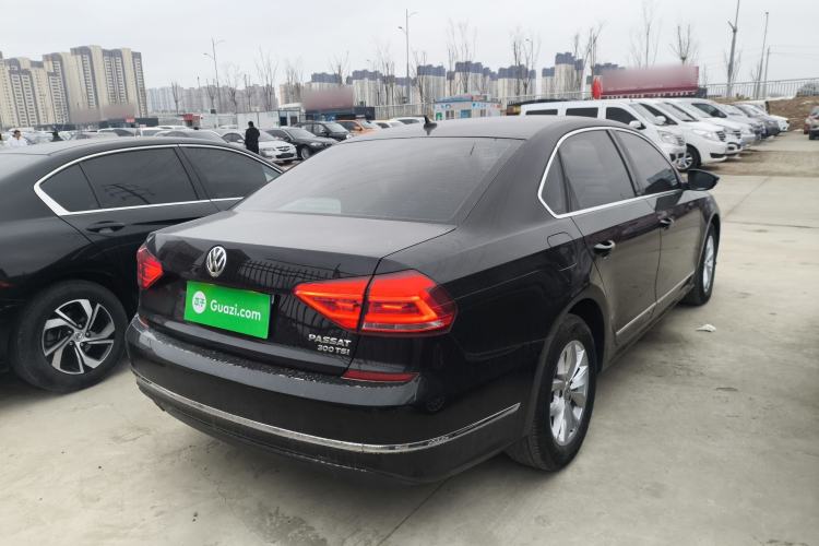 Used Volkswagen Passat 2017 330TSI DSG Luxury Edition Rear Right 45 Deg