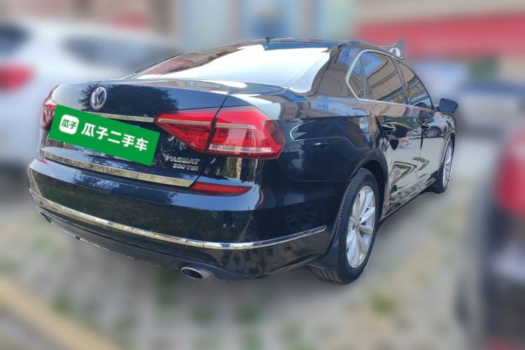 Used Volkswagen Passat 2017 330TSI DSG Luxury Edition Rear Right 45 Deg