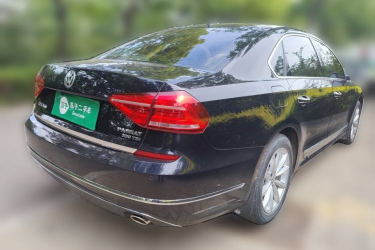 Used Volkswagen Passat 2017 330TSI DSG Luxury Edition Rear Right 45 Deg