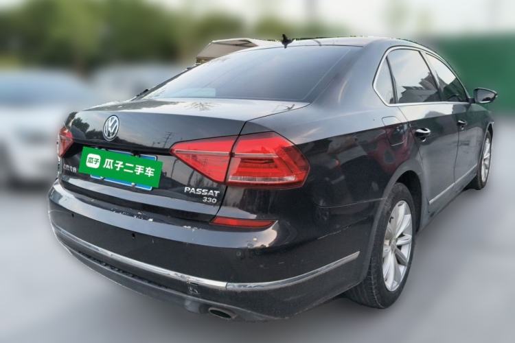 Used Volkswagen Passat 2017 330TSI DSG Luxury Edition Rear Right 45 Deg