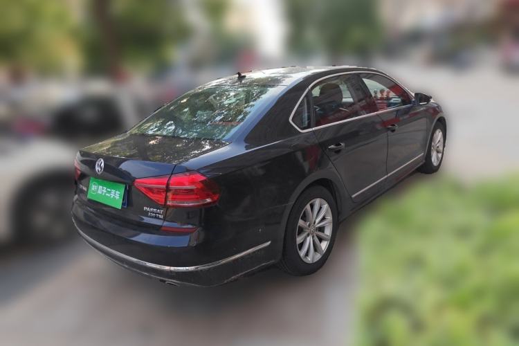 Used Volkswagen Passat 2017 330TSI DSG Luxury Edition Rear Right 45 Deg