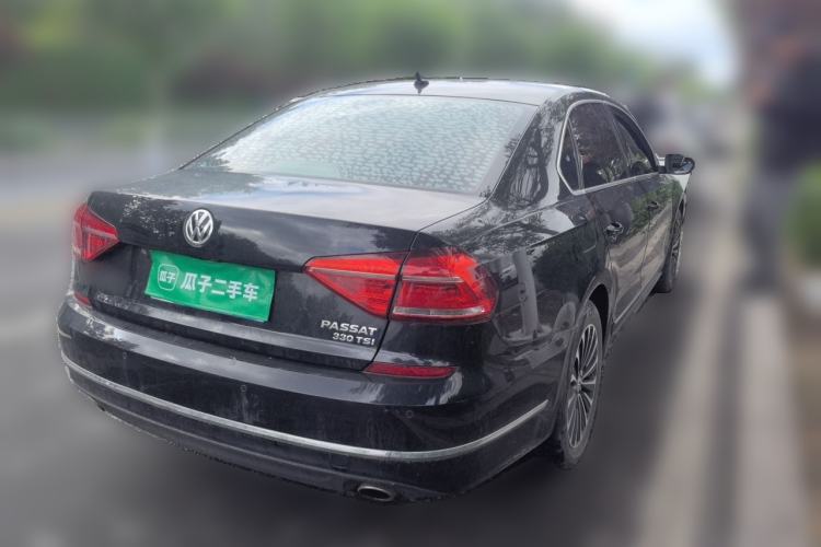 Used Volkswagen Passat 2017 330TSI DSG Luxury Edition Rear Right 45 Deg