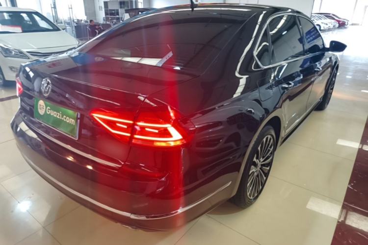 Used Volkswagen Passat 2017 330TSI DSG Prestige Edition Rear Right 45 Deg