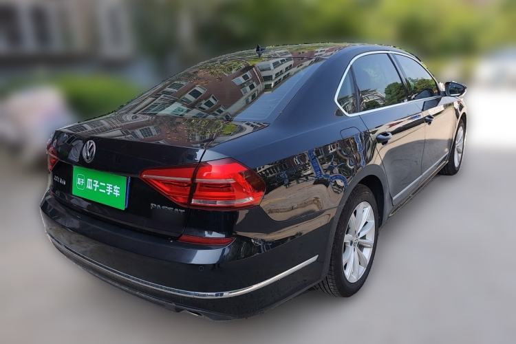 Used Volkswagen Passat 2017 330TSI DSG Luxury Edition Rear Right 45 Deg