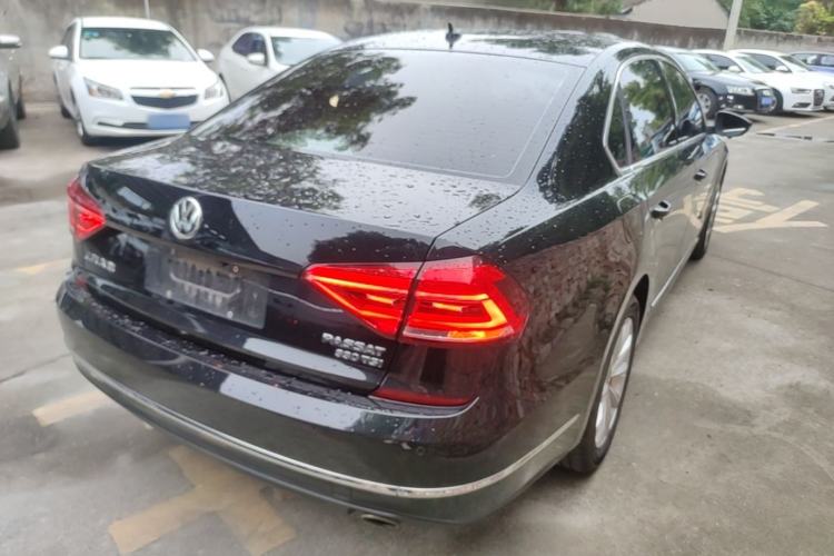 Used Volkswagen Passat 2017 330TSI DSG Luxury Edition Rear Right 45 Deg